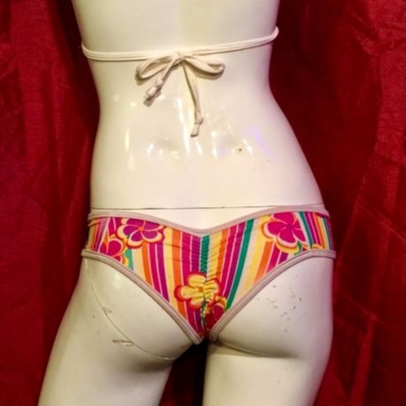 MULTICOLOR TRAINGLE TOP - Picture 4 of 4